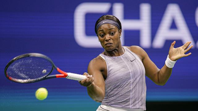 Former champion Stephens ousted by Russian qualifier Kalinskaya