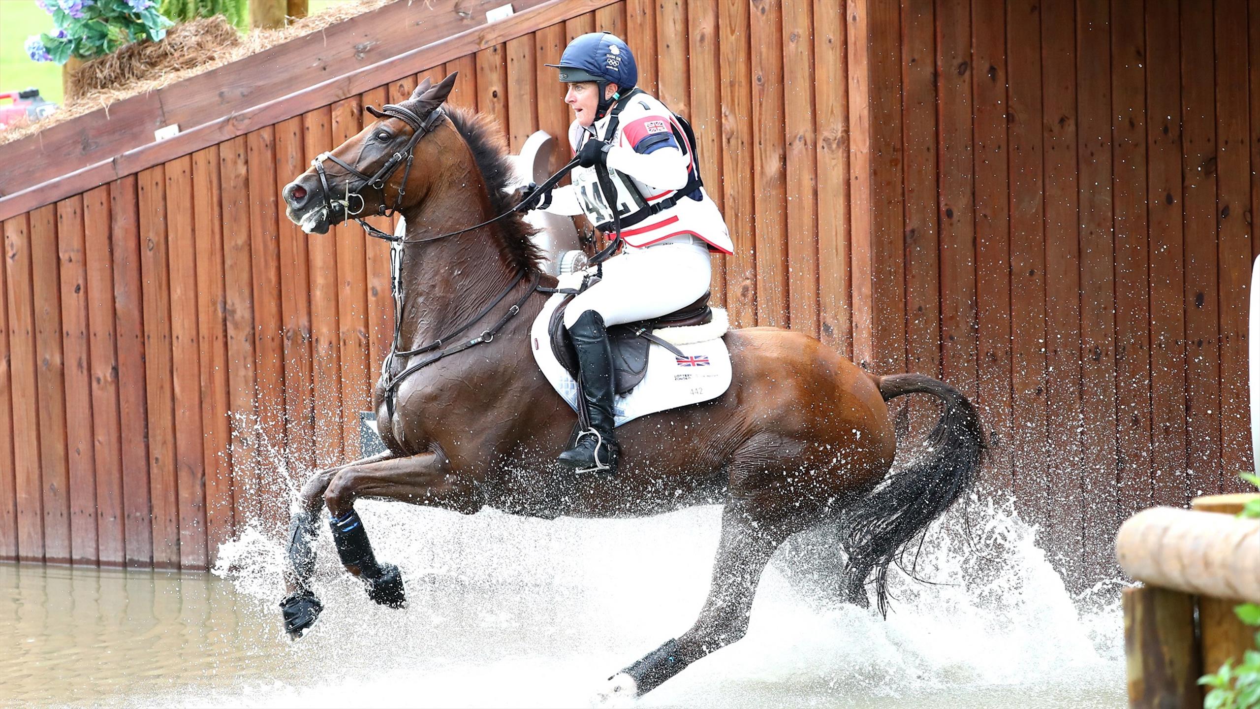 Финляндия чемпионат по конному спорту. Юлия Краевски конный спорт. Троеборье. Юлия Краевски конный спорт. Кавалетти конный спорт. Конное троеборье Англия.