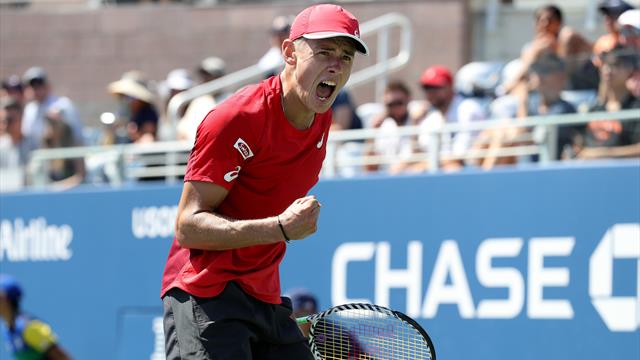 Mezza sorpresa agli US Open: Alex De Minaur batte Nishikori e vola agli ottavi