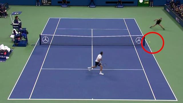 Der Schlag des Turniers! Nadal mit unglaublichem Ball ums Netz Der Schlag des Turniers! Nadal mit unglaublichem Ball ums Netz