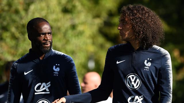 Le bizutage musical de Guendouzi et Ikoné chez les Bleus