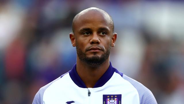 Kompany, che beffa: organizza il suo addio al calcio, ma si infortuna e non può giocare