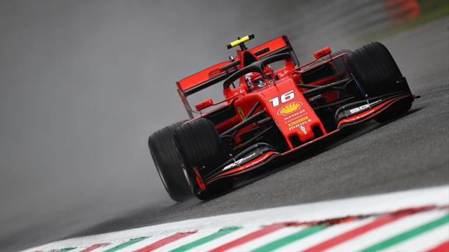 Leclerc im 1. Freien Training vorne