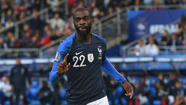 Dubois, Digne, Sissoko et Ikoné titulaires : revue d'effectif chez les Bleus