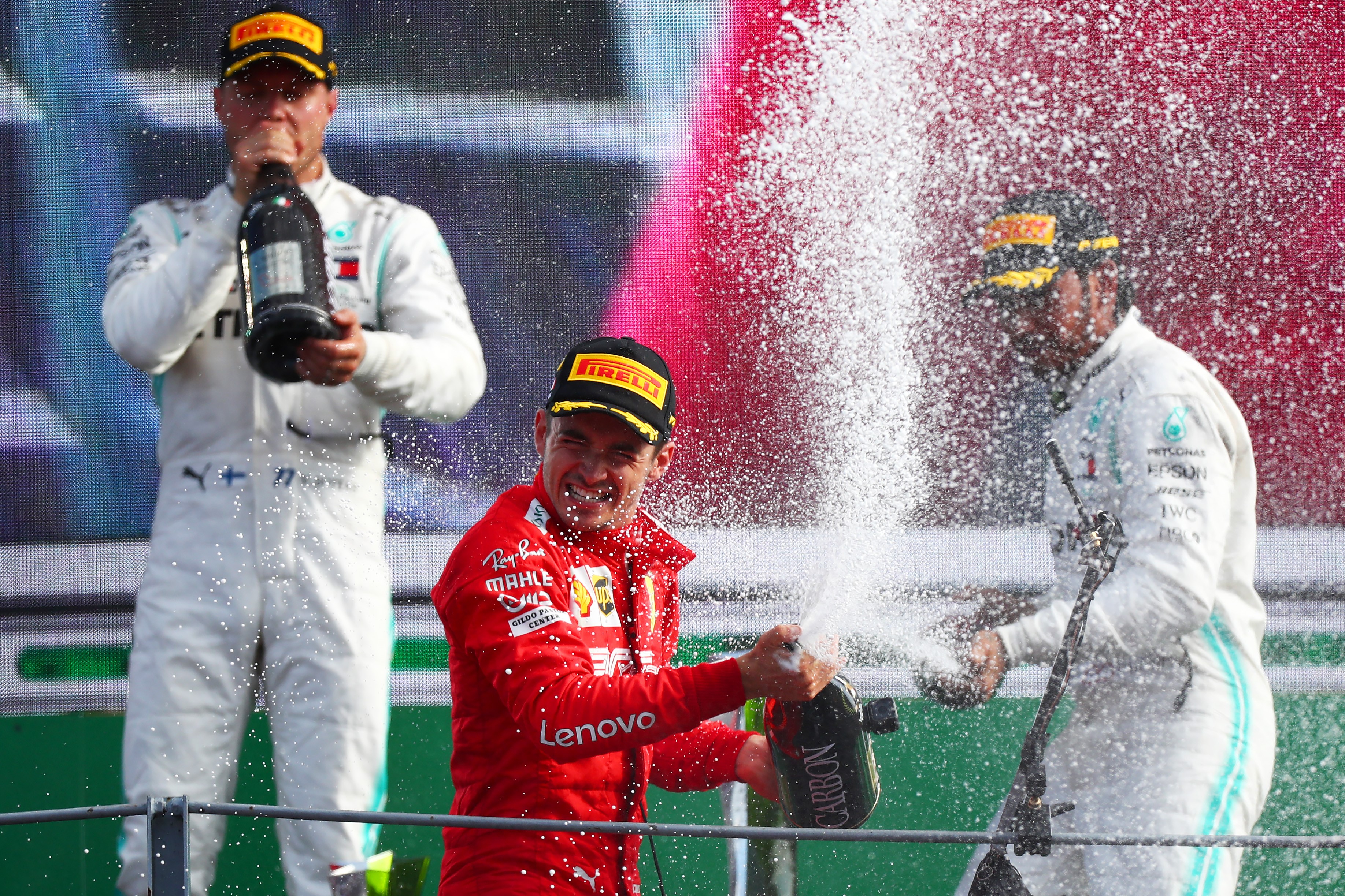 Charles Leclerc (Ferrari), Valtteri Bottas, Lewis Hamilton (Mercedes)