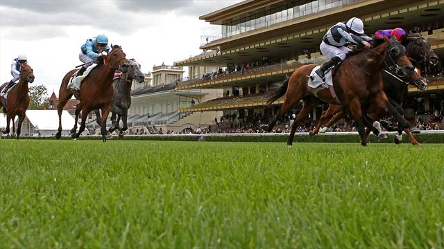 Circus Maximus devance à la lutte Romanised dans le Prix du Moulin de Longchamp