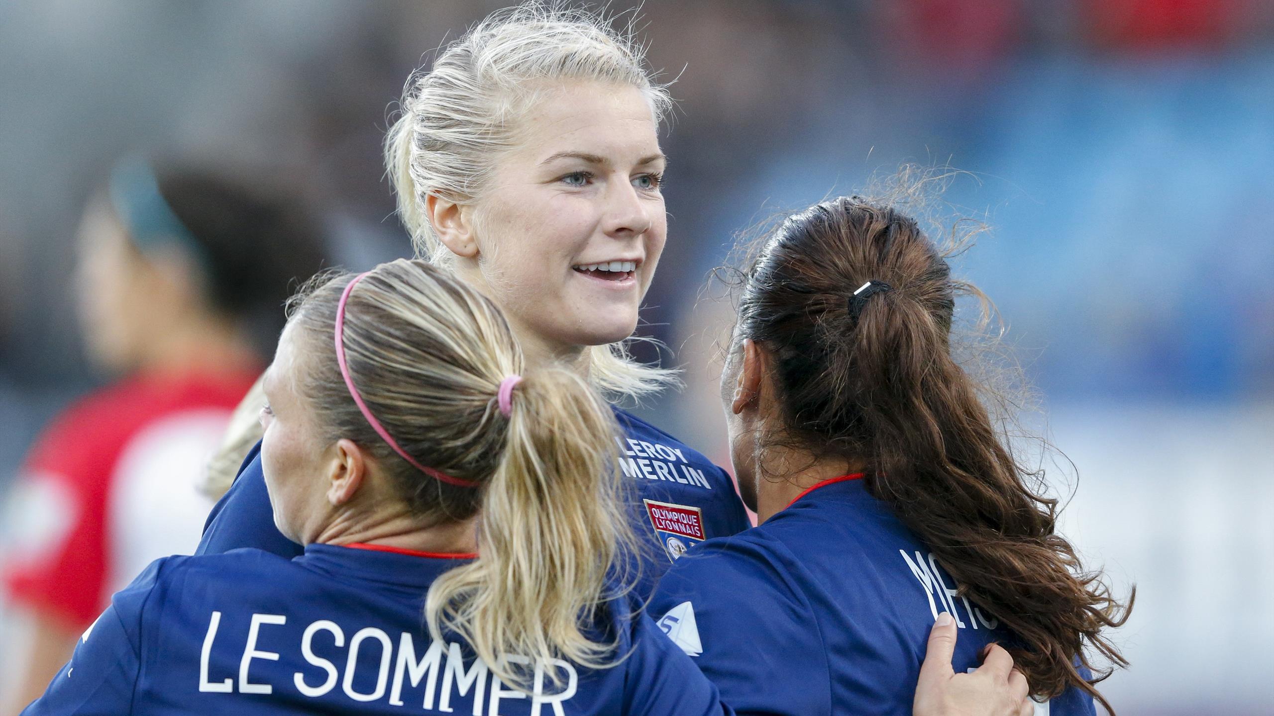 Hegerberg med hat trick i sesongens første Champions Leaguekamp
