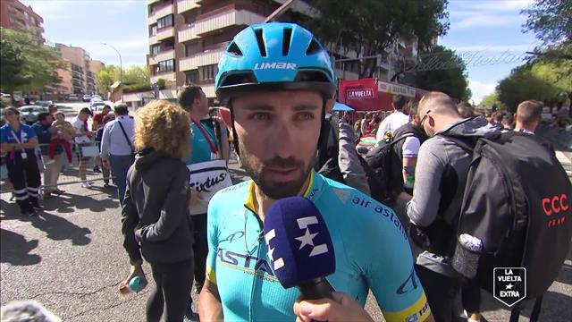 Cataldo: "Sapevamo che con il vento sarebbe stata una tappa difficile. Roglic ha sofferto" Cataldo: "Sapevamo che con il vento sarebbe stata una tappa difficile. Roglic ha sofferto"