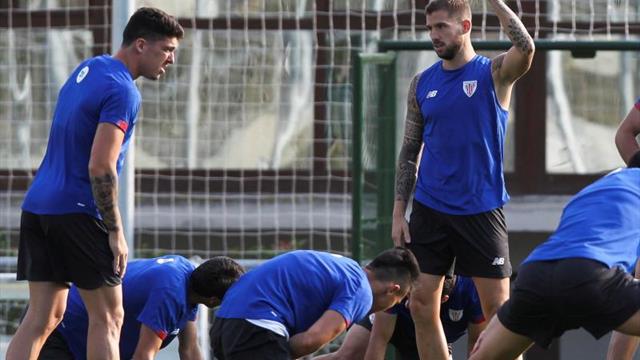 El Athletic llega a Palma con dos horas de retraso