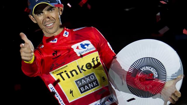 La Roja cumple una década: historia y significado del maillot de líder de La Vuelta La Roja cumple una década: historia y significado del maillot de líder de La Vuelta