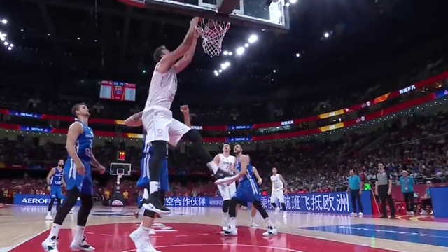 Top 5 Plays of Day 15 at the FIBA World Cup Top 5 Plays of Day 15 at the FIBA World Cup