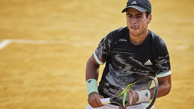 LVII Copa Sevilla: Munar se hace con el primet set ante el tremendo enfado de Davidovich LVII Copa Sevilla: Munar se hace con el primet set ante el tremendo enfado de Davidovich