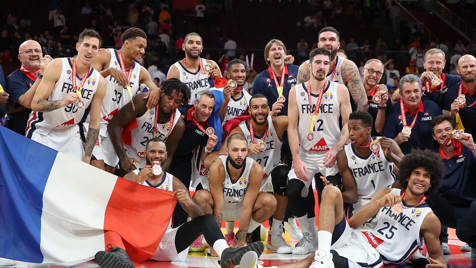 équipe De France De Basket Ball Joueurs Equipe De France De Basket 2019 - Basket Poster