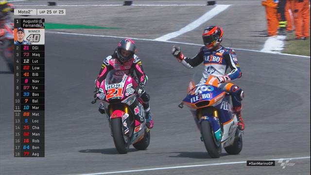Moto 2 | Enerverend eind beslist in voordeel Fernandez Moto 2 | Enerverend eind beslist in voordeel Fernandez