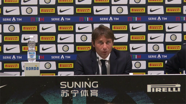 Conte: "Sarri deve stare tranquillo e sereno perché sta dalla parte forte" Conte: "Sarri deve stare tranquillo e sereno perché sta dalla parte forte"