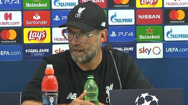Klopp polemico: "Se un calciatore salta prima del contatto non può mai essere rigore" Klopp polemico: "Se un calciatore salta prima del contatto non può mai essere rigore"