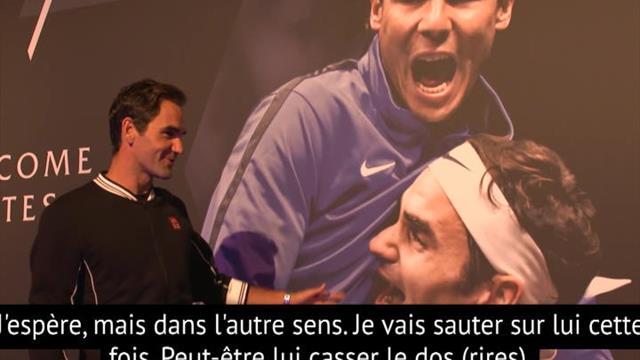 La visite guidée de Federer... qui en profite pour chambrer Nadal La visite guidée de Federer... qui en profite pour chambrer Nadal