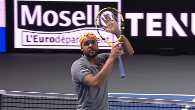 Bien dans ses frappes et appliqué, Tsonga a enchaîné contre Herbert Bien dans ses frappes et appliqué, Tsonga a enchaîné contre Herbert