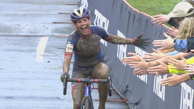 Katerina Nash takes gold in women's elite Cyclo-Cross World Cup in Waterloo Katerina Nash takes gold in women's elite Cyclo-Cross World Cup in Waterloo