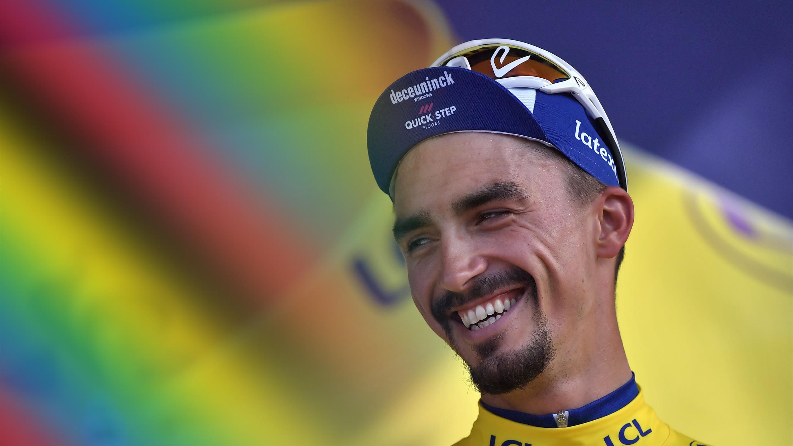 Confinement Quand Julian Alaphilippe Se Transforme En Lapin De Paques Eurosport