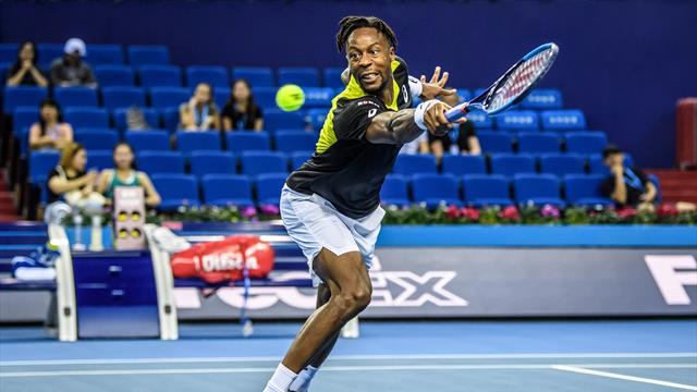 Monfils déçoit, pas Mannarino