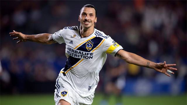 PSG : Zlatan donne un conseil à Mbappé PSG : Zlatan donne un conseil à Mbappé