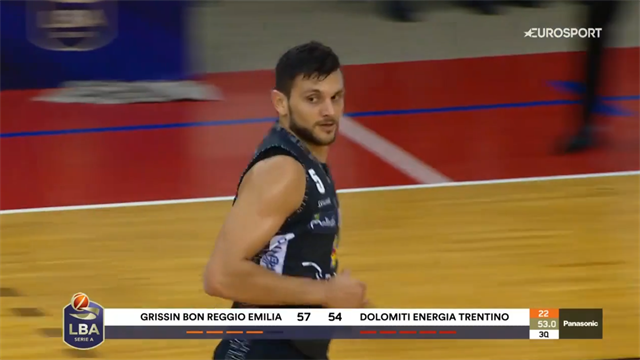 Buona la prima per Alessandro Gentile con la maglia di Trento! Decisivo con 11 punti
