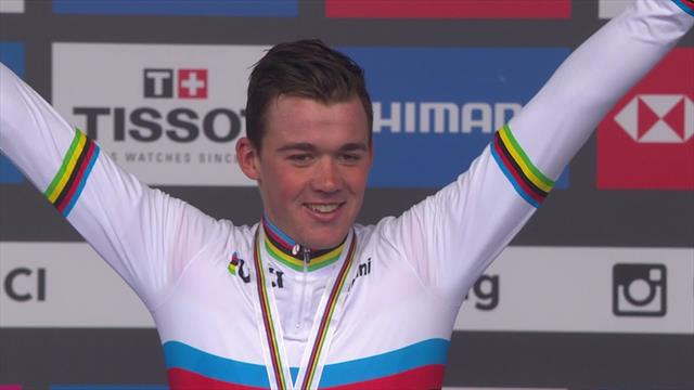 De podiumceremonie van het WK Wielrennen 2019 De podiumceremonie van het WK Wielrennen 2019