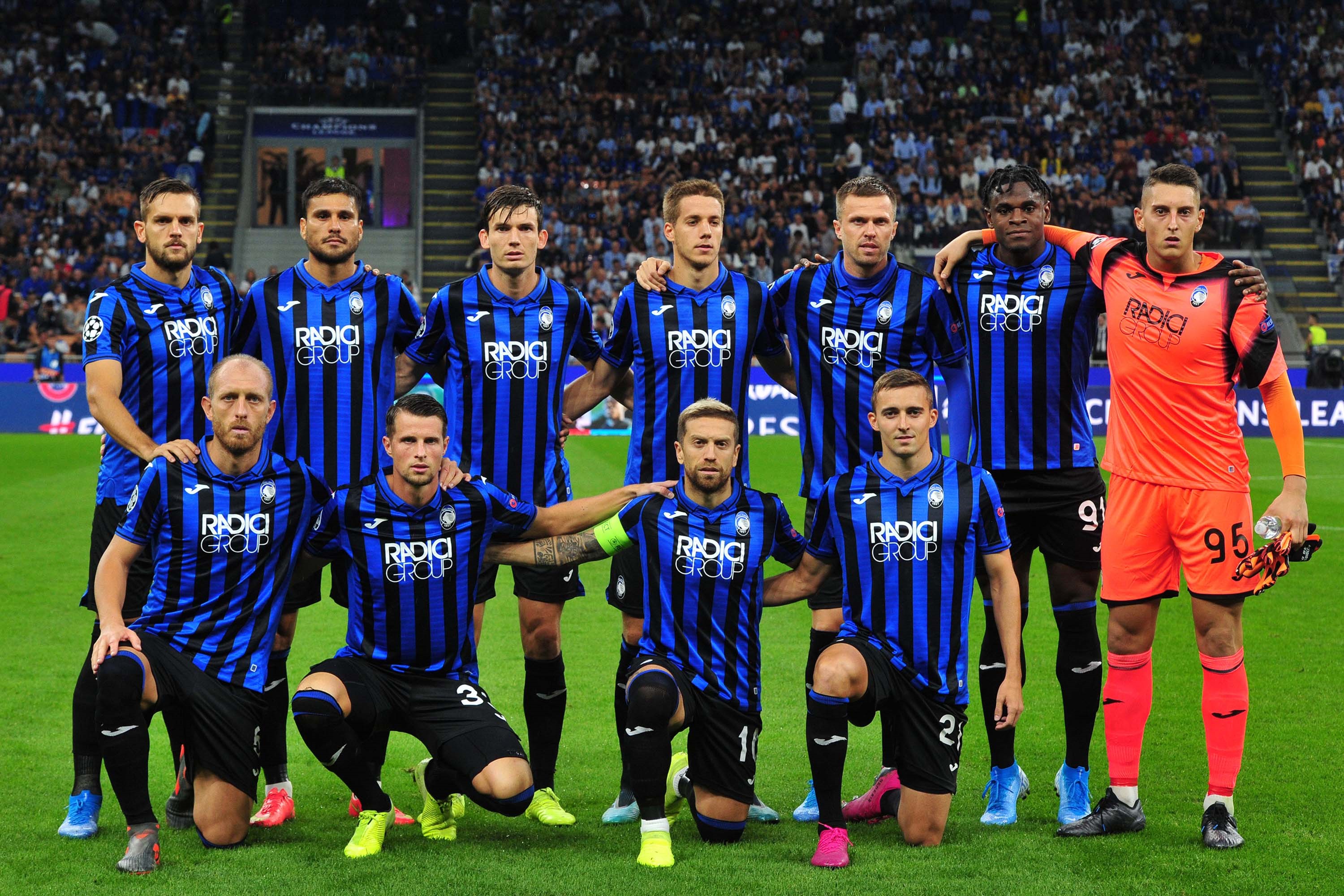 Atalanta, foto di squadra prima del match con lo Shakthar - Champions League 2019