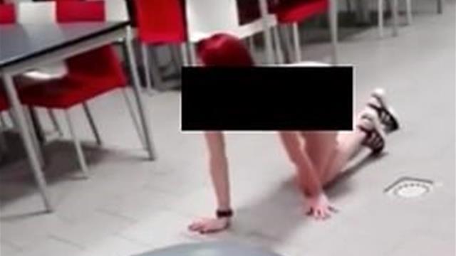 Игроки бельгийской команды занялись сексом с женщиной на клубной базе