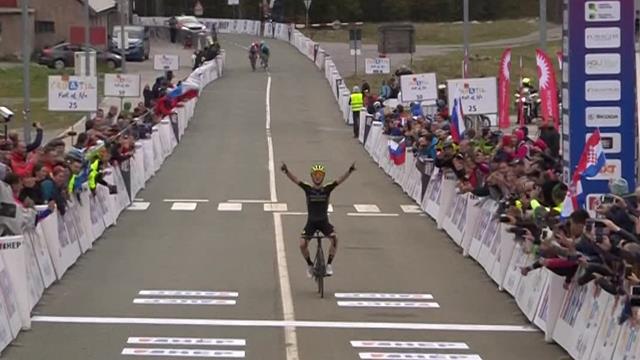 Le coup parfait d'Adam Yates Le coup parfait d'Adam Yates