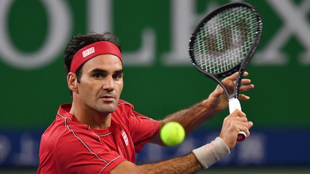 Un set expédié, puis un tie-break pour se qualifier : Federer n'a pas raté sa reprise Un set expédié, puis un tie-break pour se qualifier : Federer n'a pas raté sa reprise