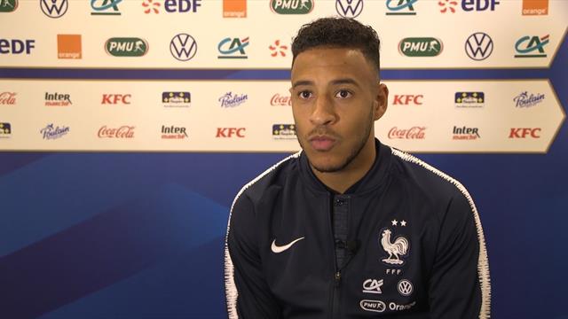 Tolisso s'inquiète pour l'OL : "Ça fait mal au cœur" Tolisso s'inquiète pour l'OL : "Ça fait mal au cœur"