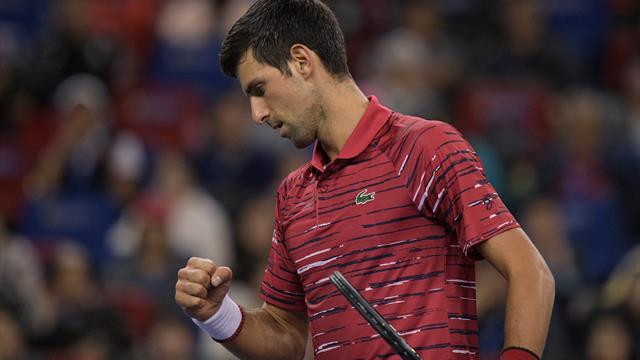 Djokovic strapazza Shapovalov e va agli ottavi