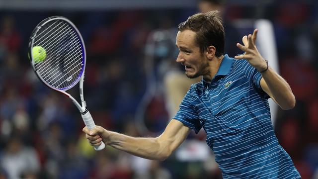 Malmené, Medvedev s'est rebellé pour dompter Pospisil : sa victoire en vidéo Malmené, Medvedev s'est rebellé pour dompter Pospisil : sa victoire en vidéo