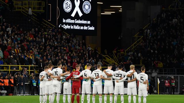 Kimmich verärgert über Zwischenruf: "Heißt nicht umsonst Schweigeminute" Kimmich verärgert über Zwischenruf: "Heißt nicht umsonst Schweigeminute"