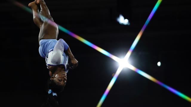 Simone Biles, cea mai titrată gimnastă din istorie! A câștigat aurul, la Mondiale, și la sărituri