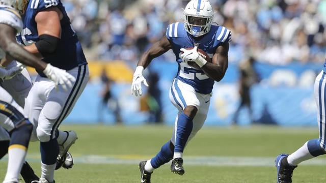 13-19. Mack y Vinatieri conducen a los Colts, que quitan el invicto a Chiefs