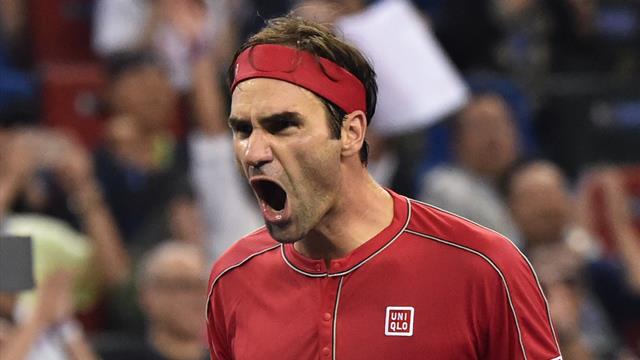 Magique Federer ! Le Maestro avait sorti le grand jeu pour sauver trois balles de match Magique Federer ! Le Maestro avait sorti le grand jeu pour sauver trois balles de match