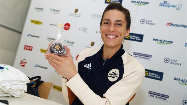 Petkovic in der Kuchen-Zwickmühle: "Weiß nicht, ob ich weinen oder lachen soll" Petkovic in der Kuchen-Zwickmühle: "Weiß nicht, ob ich weinen oder lachen soll"