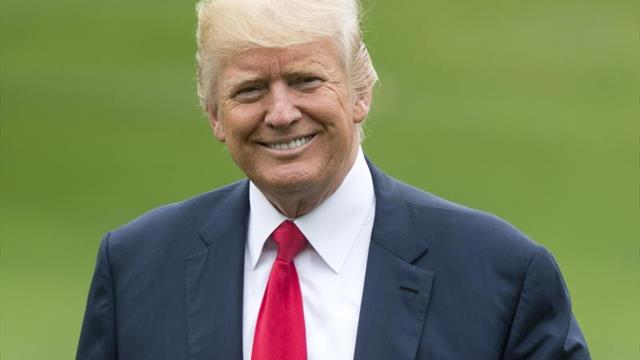 Trump viaja en el Air Force One con el equipo campeón mundial de Pequeñas Ligas