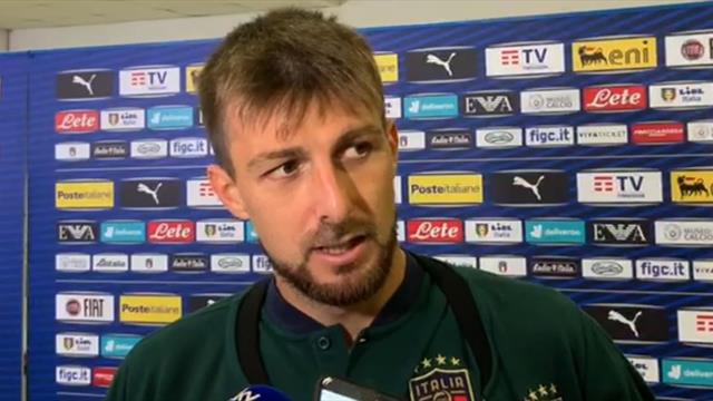 Acerbi: "Abbiamo vinto per i malati del Bambino Gesù, i loro disegni erano appesi nello spogliatoio" Acerbi: "Abbiamo vinto per i malati del Bambino Gesù, i loro disegni erano appesi nello spogliatoio"