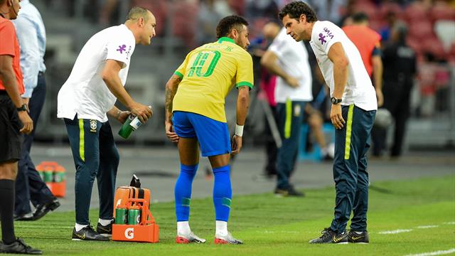 International : Brésil : Casemiro pas satisfait du match face au Sénégal International : Brésil : Casemiro pas satisfait du match face au Sénégal