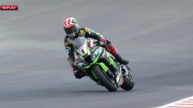 Jonathan Rea survives scare to take chequered flag in Argentina Jonathan Rea survives scare to take chequered flag in Argentina