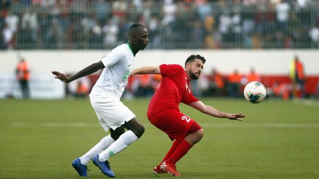 Palestina y Arabia Saudí empatan a cero en un partido histórico en Cisjordania