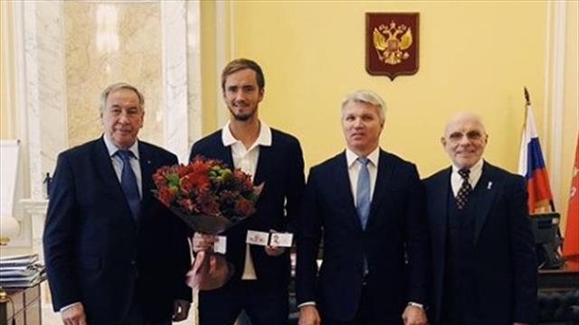 Медведев получил звание заслуженного мастера спорта России