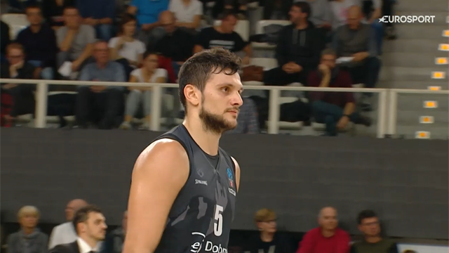 Ale Gentile protagonista contro Oldenburg: 19 punti di pura sostanza Ale Gentile protagonista contro Oldenburg: 19 punti di pura sostanza