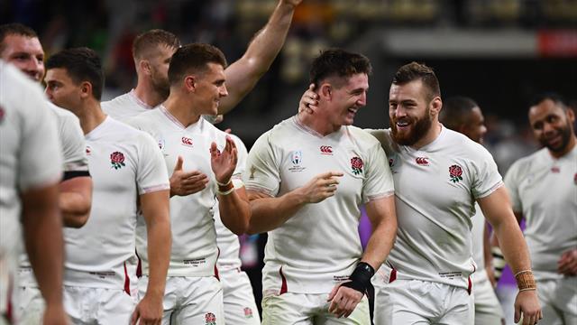 Dominant England crush Australia to reach World Cup semis
