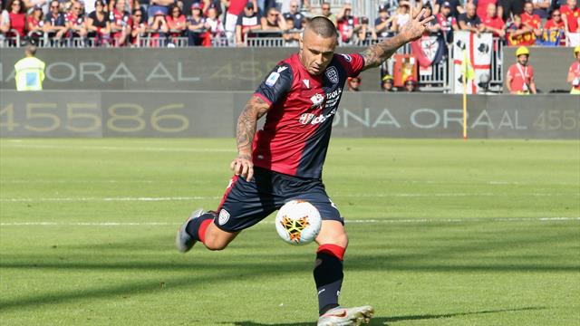 Nainggolan et Cagliari cartonnent la Fio, la Lazio tient le rythme
