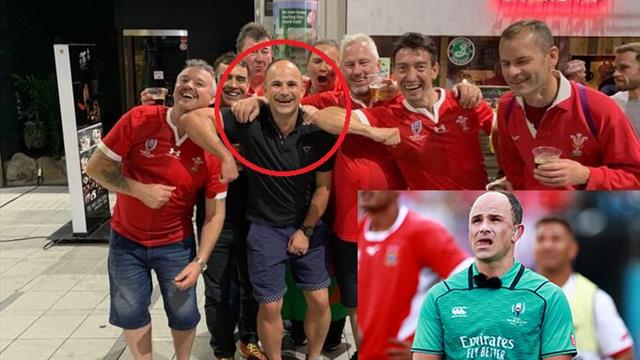 L'arbitro di Galles-Francia si scusa per la foto coi tifosi gallesi, ma l'indagine resta aperta